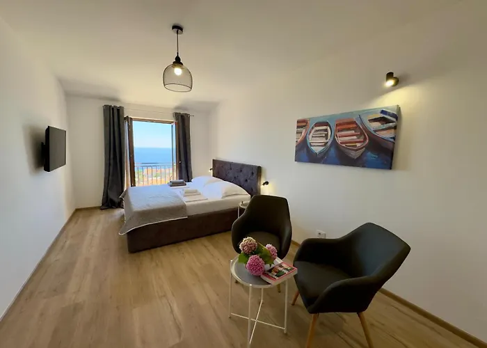 Accommodation Divanovic With Sea View